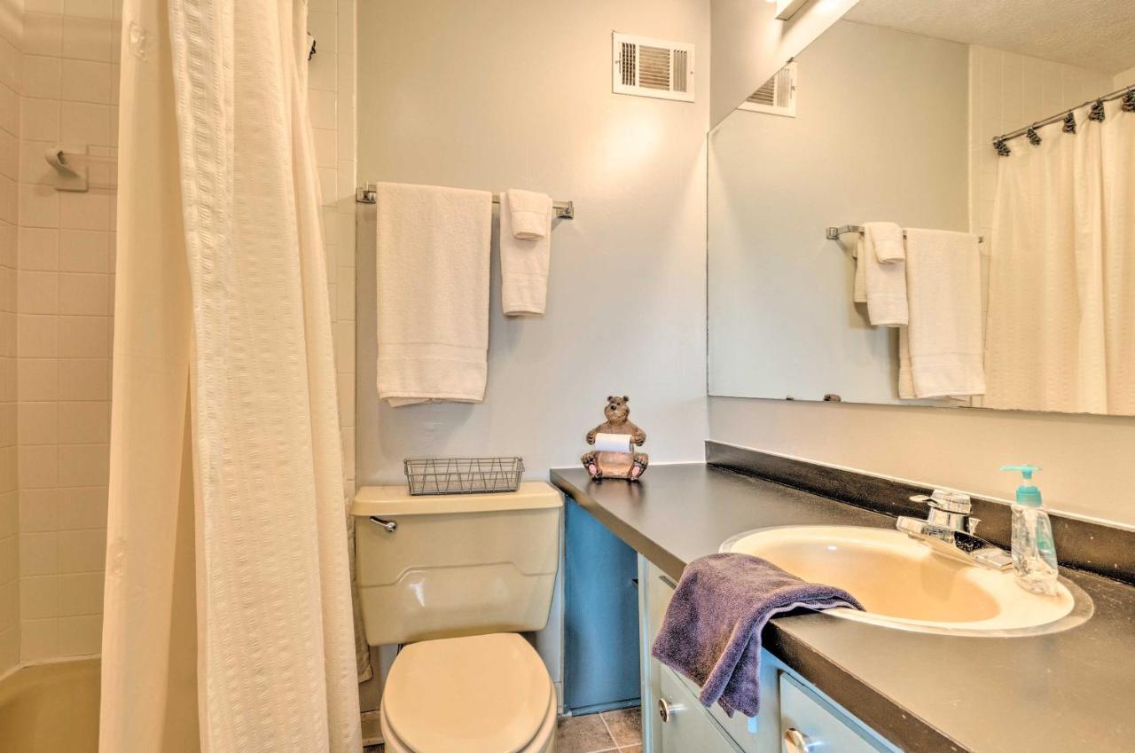 Beech Mountain Retreat With Pool Access Near Slopes!ヴィラ エクステリア 写真