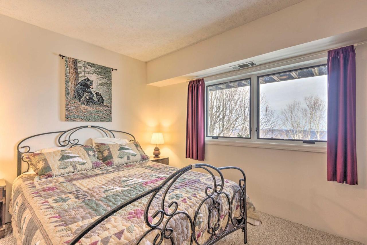 Beech Mountain Retreat With Pool Access Near Slopes!ヴィラ エクステリア 写真